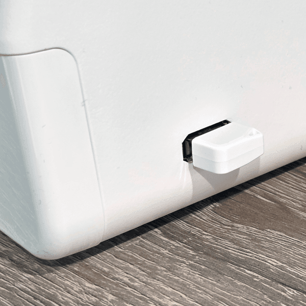 USB 8GB Minnebrikke med Broderidesign