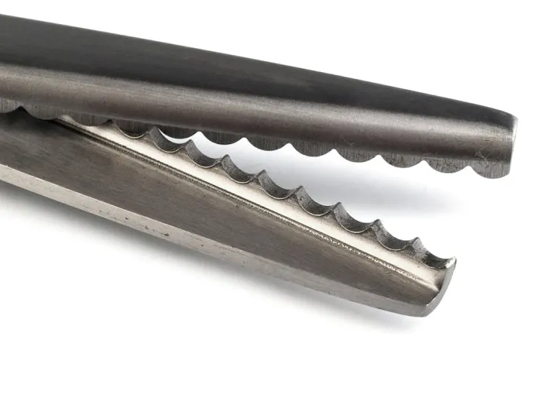 Taggesaks 9" - Buet