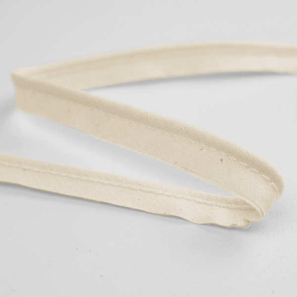 Ubleket - Bisebånd Bomull 5 m