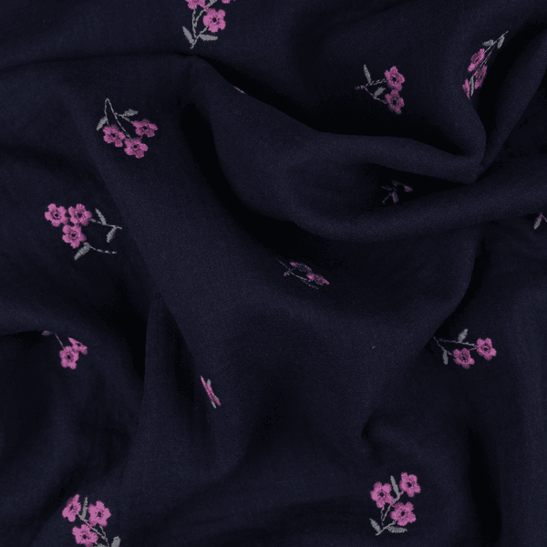Sweet Flower Navy - Brodert Musselin